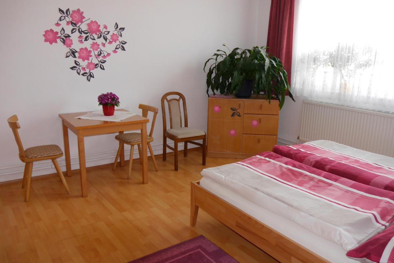 Gertis Blumenhof Privatzimmer, Ferienwohnung Gmund  Extérieur photo